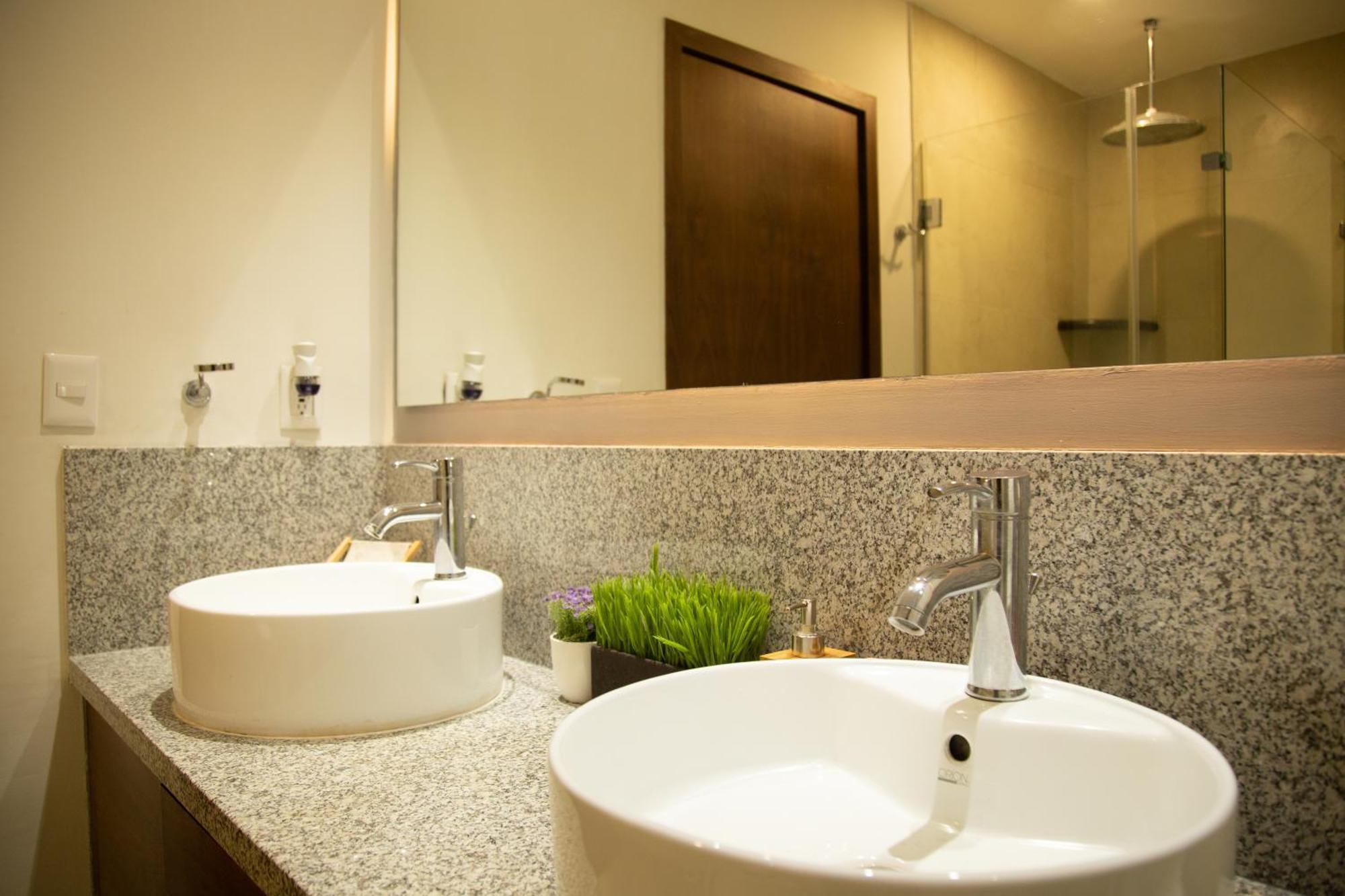 Ferienwohnung NEW Remodel Gorgeous 15 Floor Grand Venetian Puerto Vallarta Exterior foto